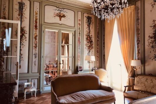 {:fr}FRANCE (Bourgogne) : A VENDRE Villa 1900 470 M2 à 1h30 de Paris {:}{:en}FRANCE (Burgondy): FOR SALE exceptional VILLA 1900 470 M2 in Champagne area 1h30 from Paris {:}